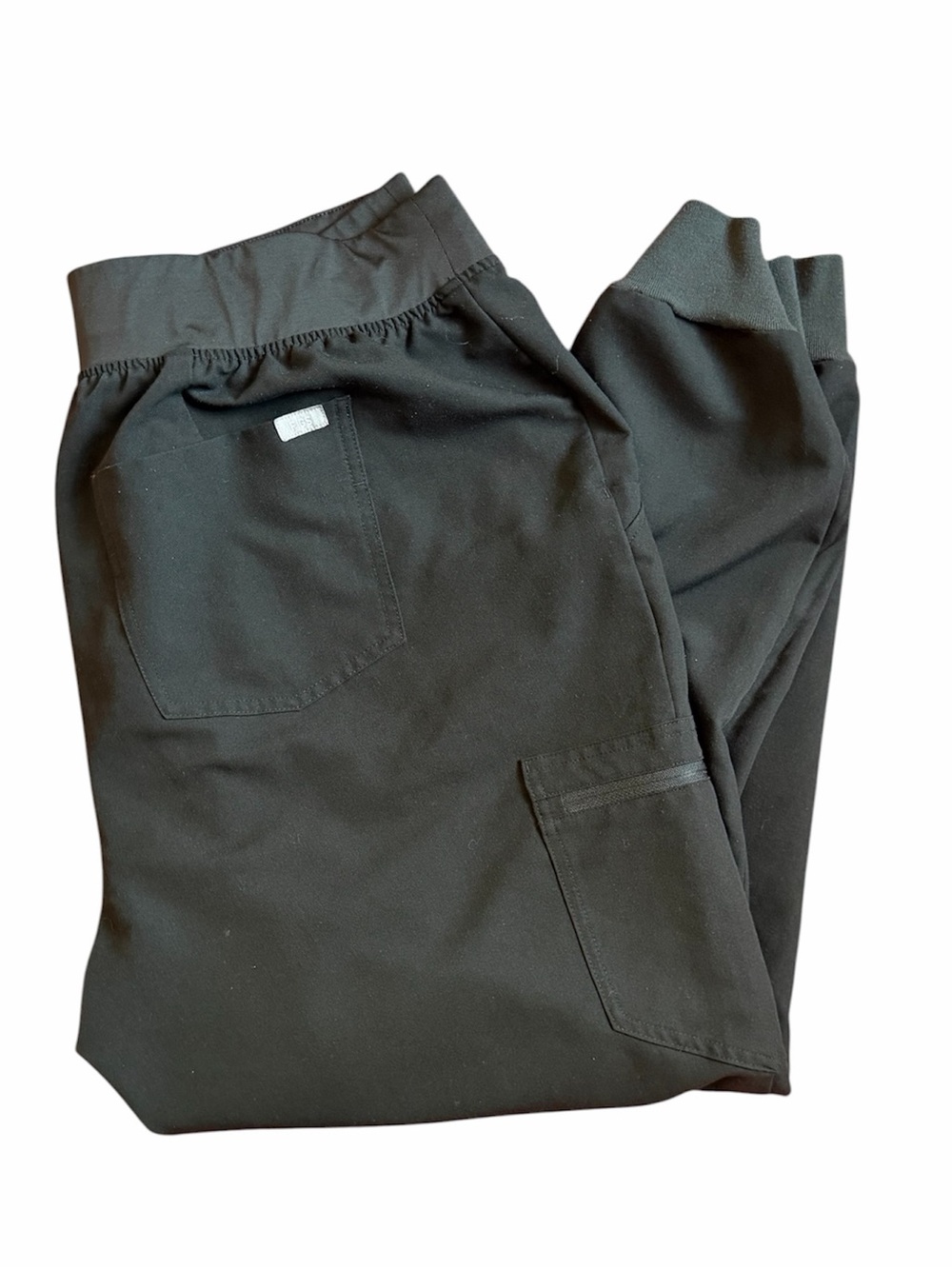 Figs Women's  Black Elastic-Waist Cargo Joggers. Size 3XL